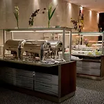 Отель Haston 4*