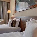 Haston 4* Вроцлав