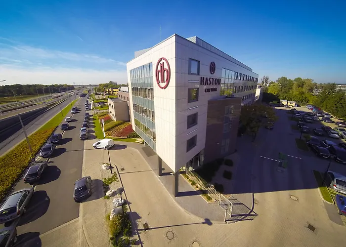 哈斯顿城市酒店 酒店 4*