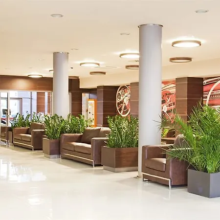 Otel Haston 4*