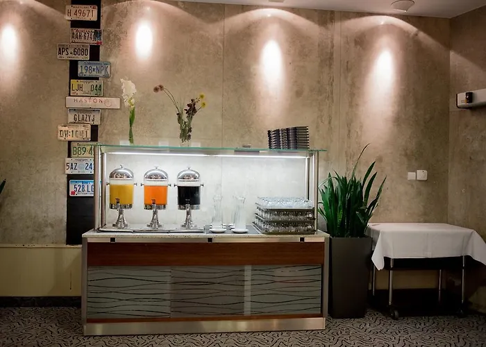 ハストン シティ 4* ヴロツワフ