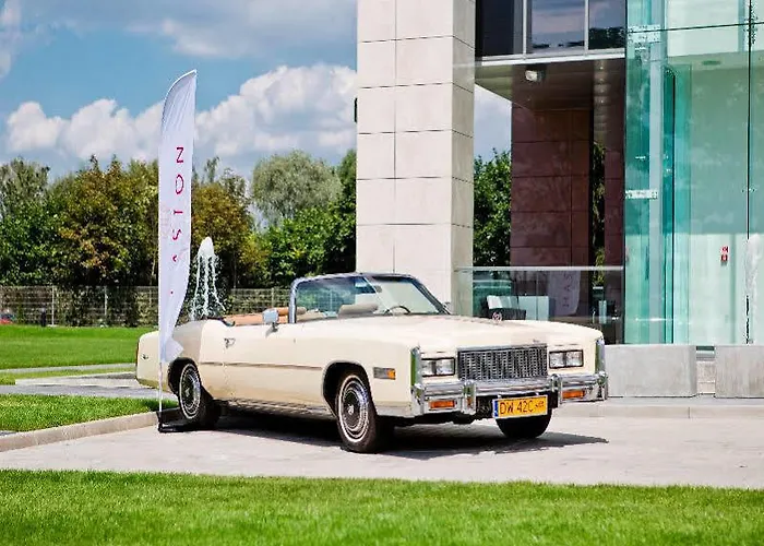 ハストン シティ 4*